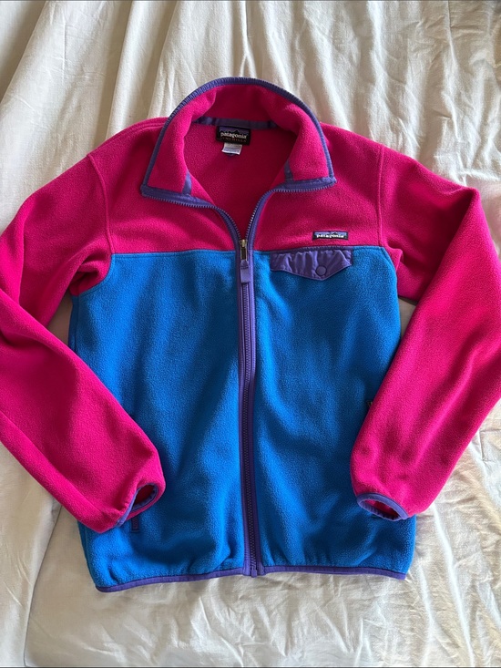 Patagonia Jackets & Blazers - Patagonia Bright Pink and Blue Colorblock Fleece Zip Jacket